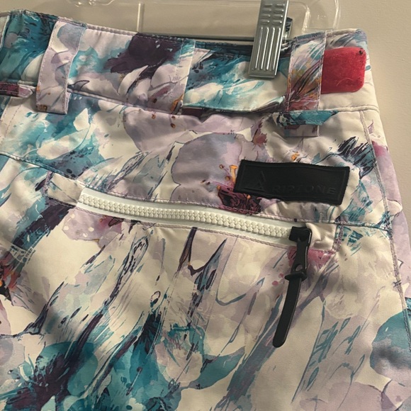 Floral Ripzone Snow Pants - Picture 9 of 9